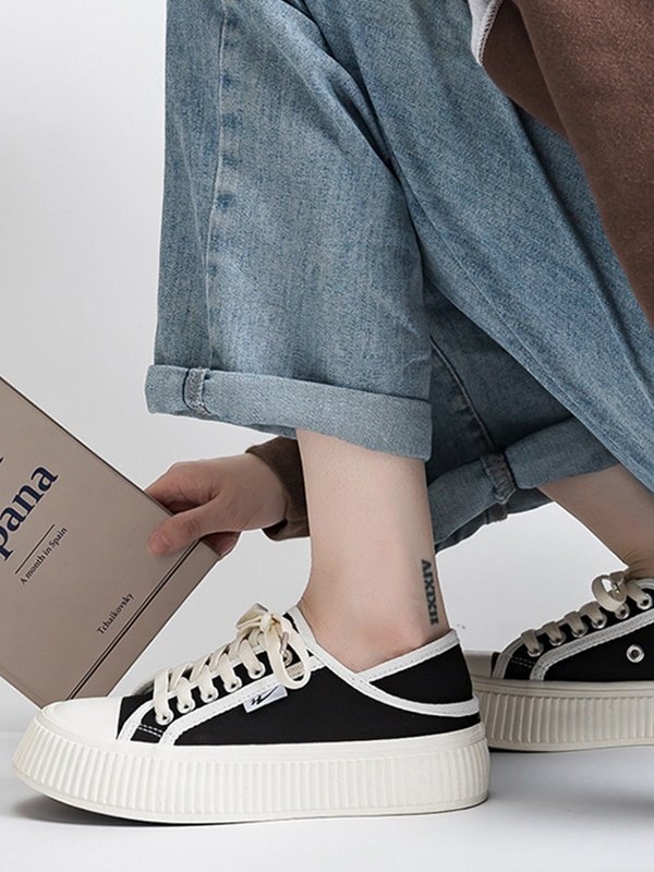 Versatile Breathable Sneaker-2